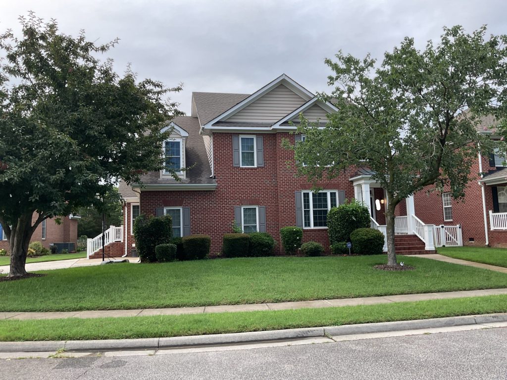 Before-HDZ-Barkwood-1308-Woodview-Lair-Chesapeake-23322-City-Of-Chesapeake-Great-Bridge-Borough-Great-Brideg-Pleasant-Grove-Neighborhood-Grassfield-High-School-36.6719N-76.2495W